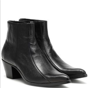 *SOLD* Saint-Laurent Finn leather ankle boots